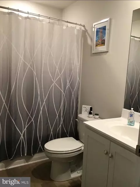Bath - 501 Malone Ct #4, Berlin, MD 21811 photo 3 of 3