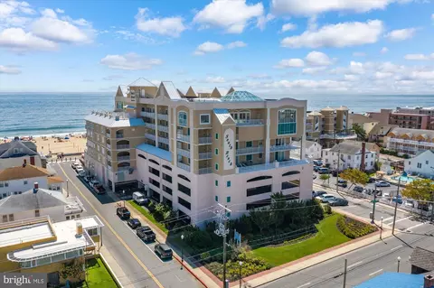 6 7th St #703, Ocean City, MD 21842