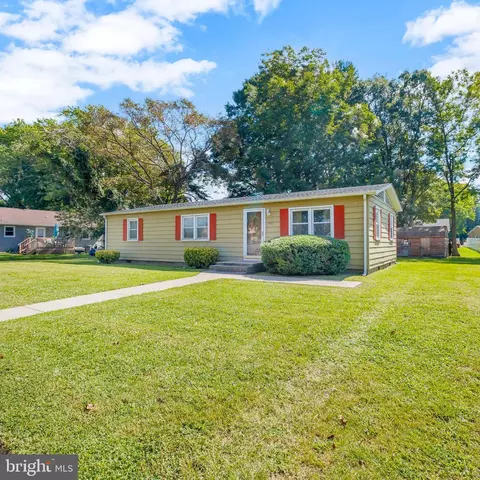 801 8th St, Pocomoke City, MD 21851
