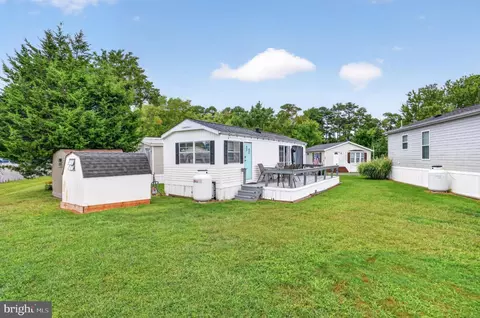 172 Ocean Oval Cir, Berlin, MD 21811 photo 3