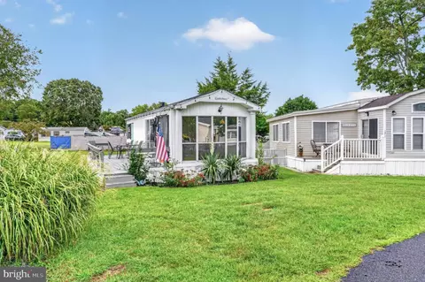 172 Ocean Oval Cir, Berlin, MD 21811 photo 12