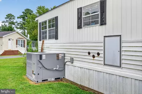 172 Ocean Oval Cir, Berlin, MD 21811 photo 13