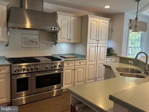 Kitchen - 10 Mist Flower Rd, Ocean Pines, MD 21811 photo 3 of 5