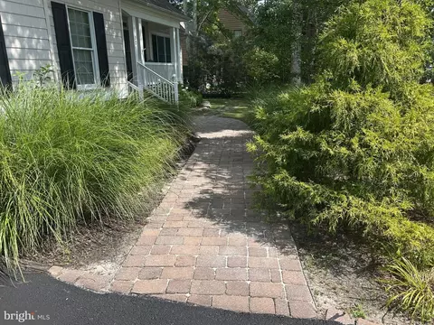 Exterior - 10 Mist Flower Rd, Ocean Pines, MD 21811 photo 2 of 14
