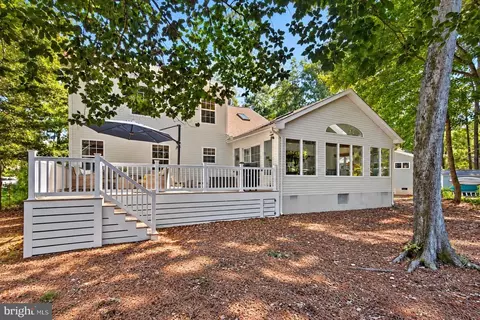 Exterior - 12 Coventry Ct, Ocean Pines, MD 21811 photo 6 of 11