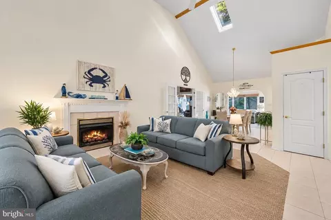 Living - 12 Coventry Ct, Ocean Pines, MD 21811 photo 1 of 2