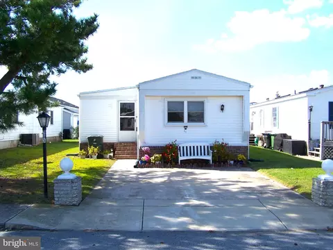 203 Clam Shell Rd, Ocean City, MD 21842