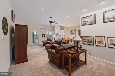 Entry Way - 32 Easton Ave, Ocean Pines, MD 21811 photo 4 of 4