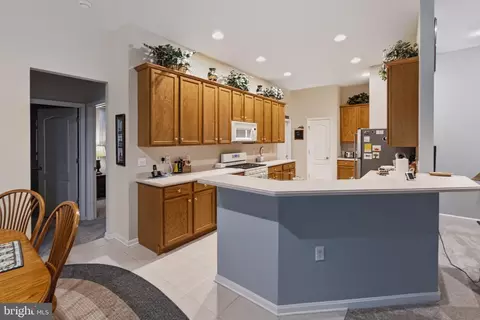 Kitchen - 32 Easton Ave, Ocean Pines, MD 21811 photo 1 of 4