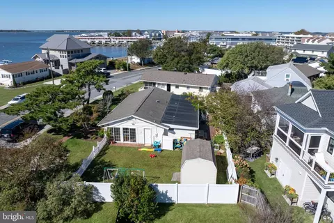 606 S Pacific Ave, Ocean City, MD 21842