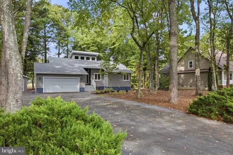 Exterior - 7147 Chandler Dr, Berlin, MD 21811 photo 15 of 17