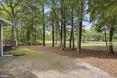 Exterior - 7147 Chandler Dr, Berlin, MD 21811 photo 9 of 17