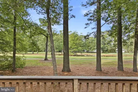 Exterior - 7147 Chandler Dr, Berlin, MD 21811 photo 8 of 17