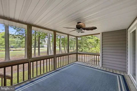 Exterior - 7147 Chandler Dr, Berlin, MD 21811 photo 4 of 17