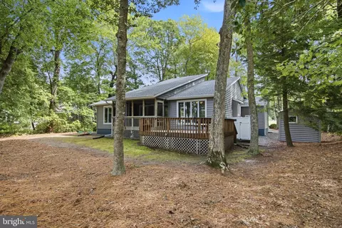 Exterior - 7147 Chandler Dr, Berlin, MD 21811 photo 11 of 17
