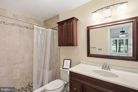 Bath - 7147 Chandler Dr, Berlin, MD 21811 photo 1 of 3