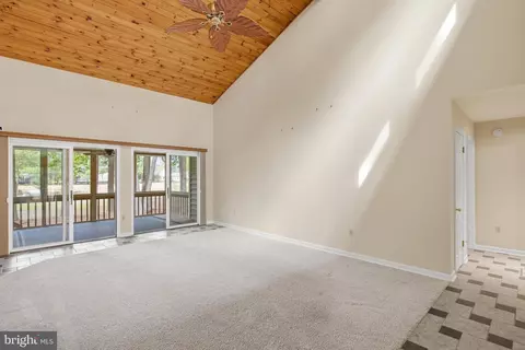 Living - 7147 Chandler Dr, Berlin, MD 21811 photo 1 of 5