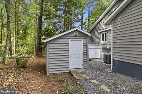 Exterior - 7147 Chandler Dr, Berlin, MD 21811 photo 13 of 17