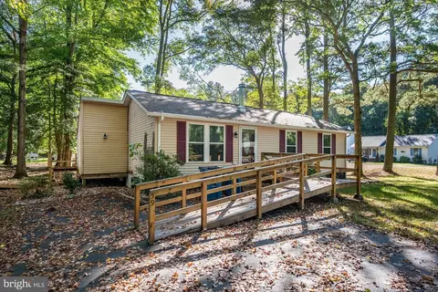 Exterior - 59 Castle Dr, Ocean Pines, MD 21811 photo 3 of 16