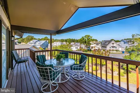 Exterior - 2 Beach Ct, Ocean Pines, MD 21811 photo 11 of 21