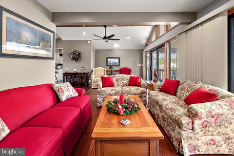 Living - 2 Beach Ct, Ocean Pines, MD 21811 photo 5 of 8