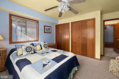 Bedroom - 2 Beach Ct, Ocean Pines, MD 21811 photo 5 of 8
