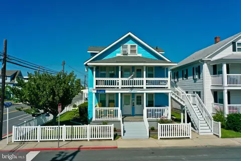 210 4th St #2, Ocean City, MD 21842