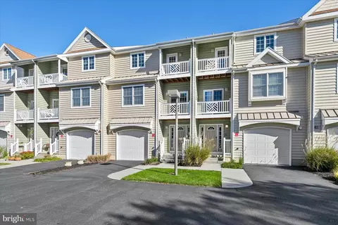 9823 Golf Course Rd #7, Ocean City, MD 21842