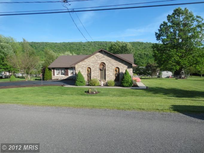 55 Maple Ct, Keyser, WV 26726 photo 1