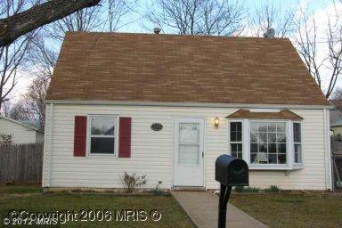 328 Manassas Dr, Manassas, VA 20111 photo 1