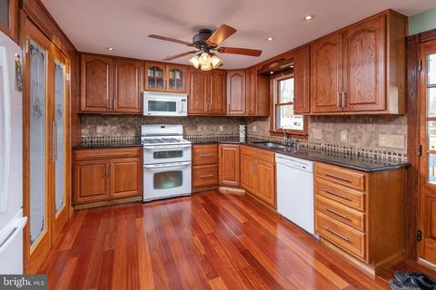 535 Jackson Rd, Newtonville, NJ 08346 photo 9