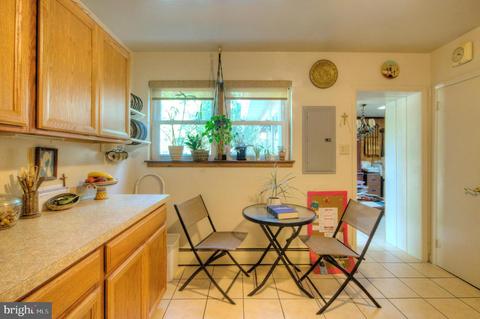 121 E Collings Dr, Williamstown, NJ 08094 photo 4