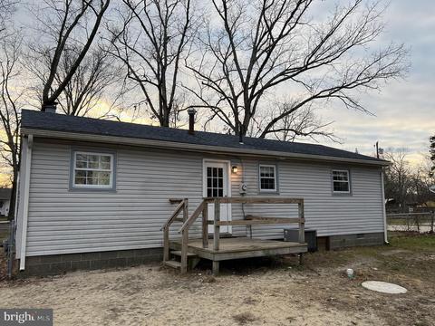 110 E Colton Ln, Williamstown, NJ 08094 photo 4