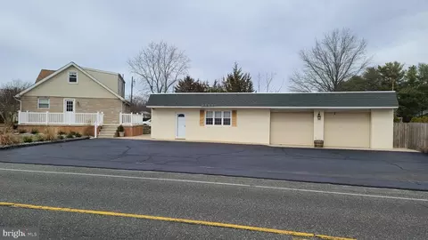 313 S Laurel St, Landisville, NJ 08326