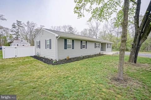 4 E Beach Rd, Williamstown, NJ 08094