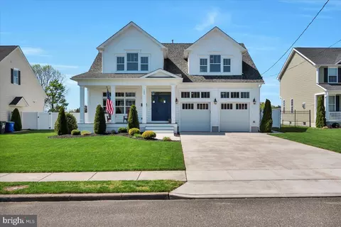 143 Bonnie Lee Dr, Northfield, NJ 08225