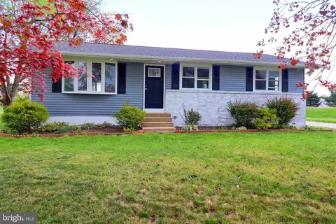 62 Middle Rd, Hammonton, NJ 08037