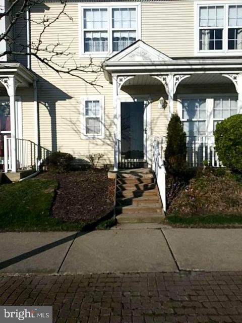 19 Lighthouse Ct, Atlantic City, NJ 08401