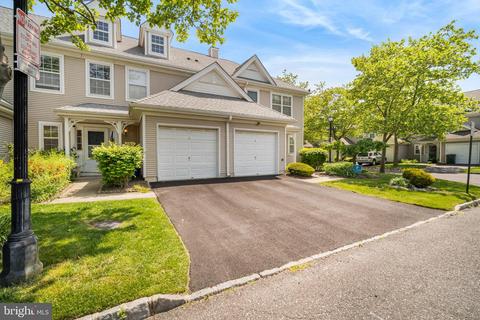 5 Halyard Dr, Atlantic City, NJ 08401
