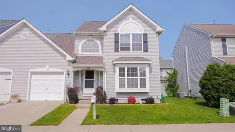 805 N Victoria Ave, Ventnor City, NJ 08406