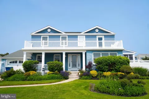 8 Sea Spray Ct, Brigantine, NJ 08203