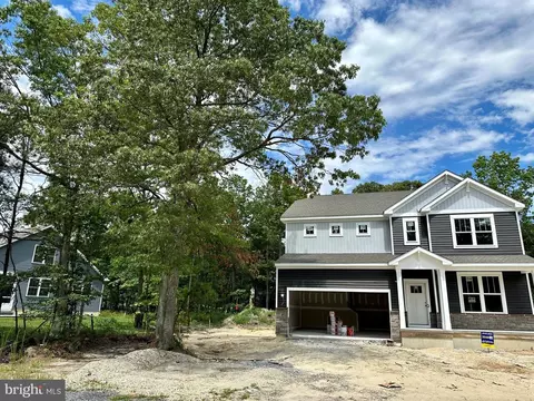 154 St Andrews Dr, Egg Harbor Township, NJ 08234