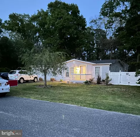 124 Mark Ave, Egg Harbor Township, NJ 08234