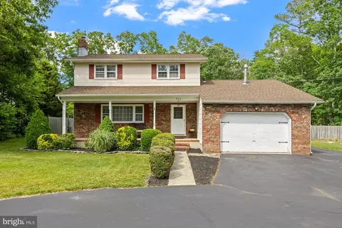 203 E Oakbourne Ave, Absecon, NJ 08205