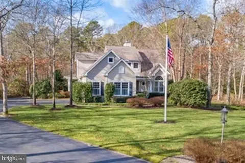 205 Mystic Dr, Egg Harbor Township, NJ 08234