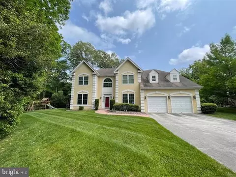 115 Julie Dr, Northfield, NJ 08225