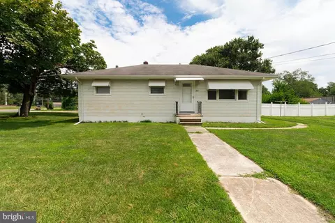 101 S Franklin St, Landisville, NJ 08326