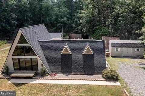 6332 Holly St, Mays Landing, NJ 08330
