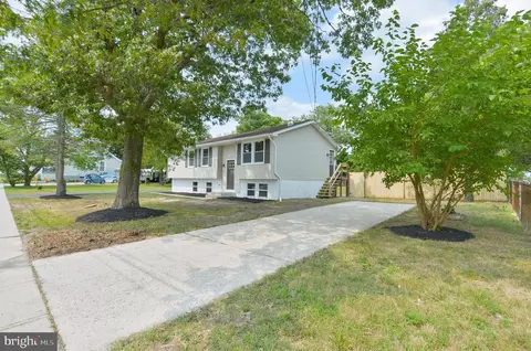 120 E Lindley Ave, Pleasantville, NJ 08232