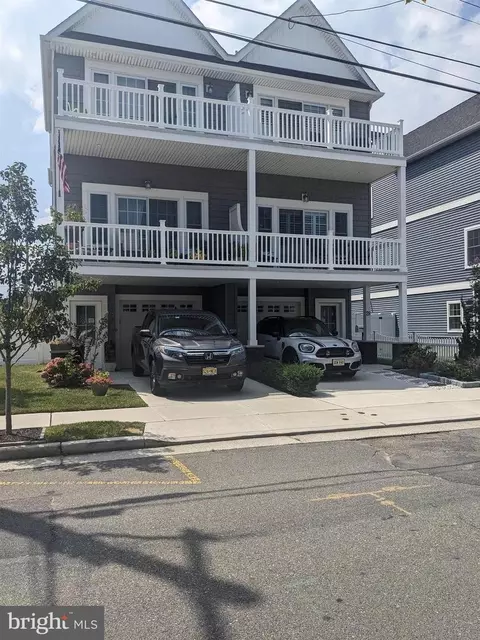 2 N Baton Rouge Ave #A, Ventnor City, NJ 08406